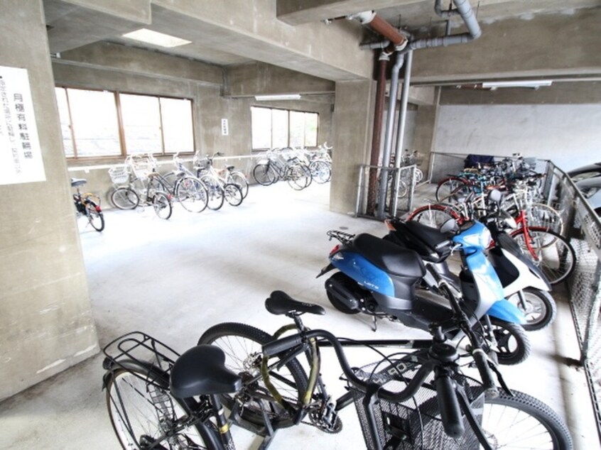 駐輪場 第５ナカムラビル