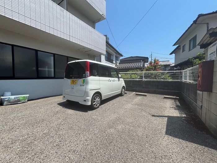 駐車場 ソレーユ西山
