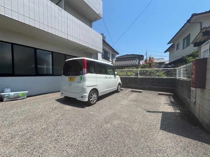 駐車場 ソレーユ西山