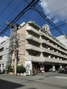 ピ－スパ－ク本川の外観