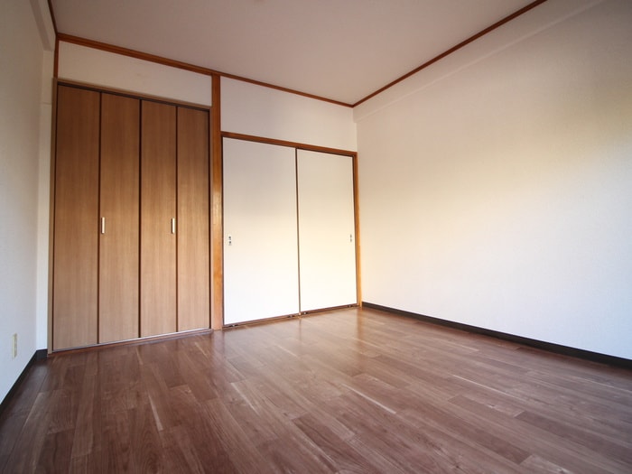 居室 サンリバー西蟹屋