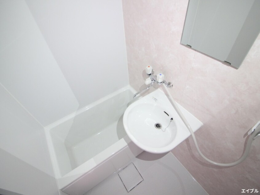 バス／シャワールーム等 青木ビル