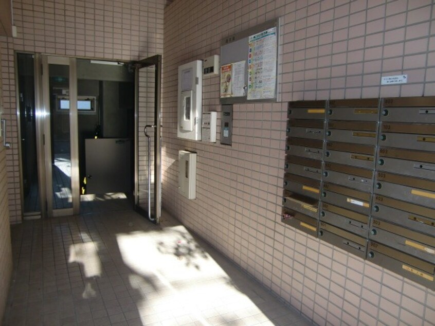 エントランス部分 グロワール広瀬