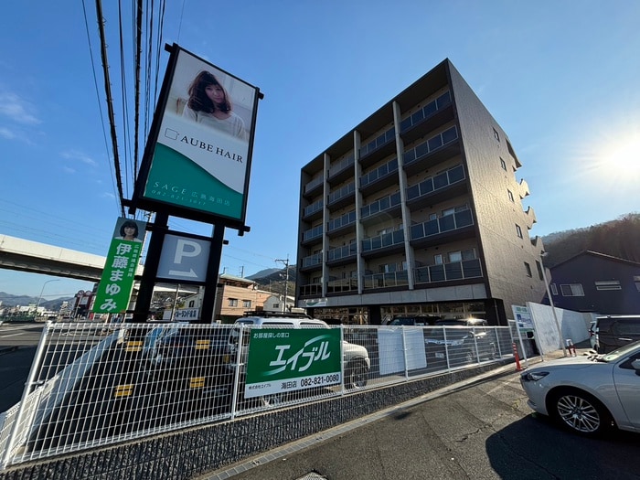 エントランス部分 グレースコート東海田