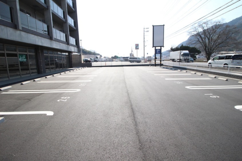駐車場 グレースコート東海田