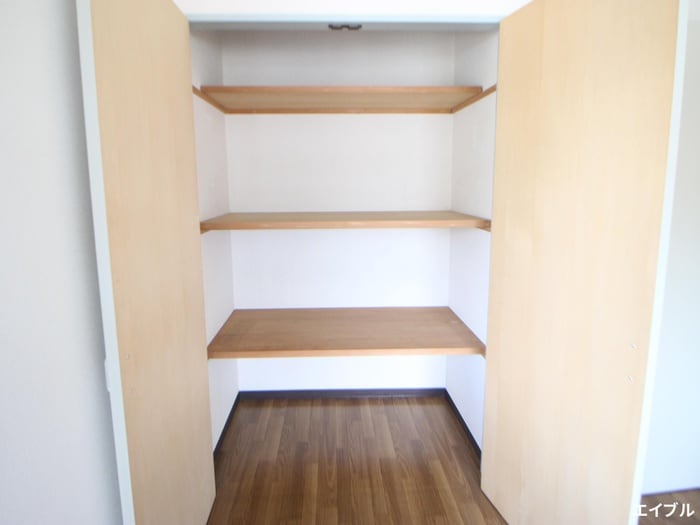 収納 オ－ヂ八幡東