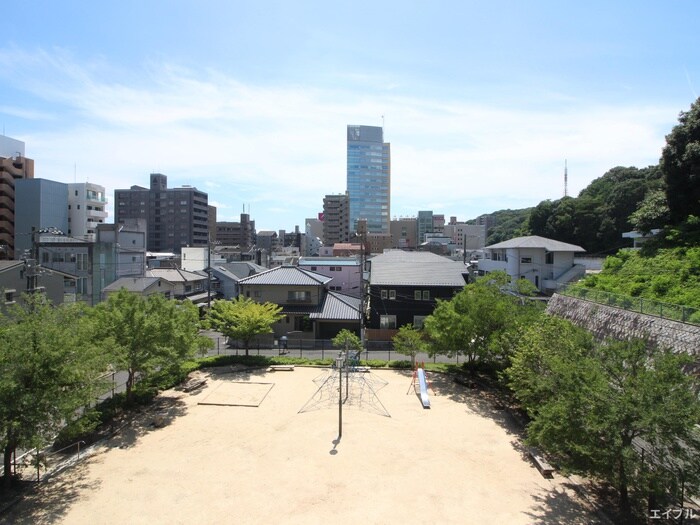 室内からの展望 青木ビル