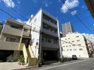 山岡ビルの外観