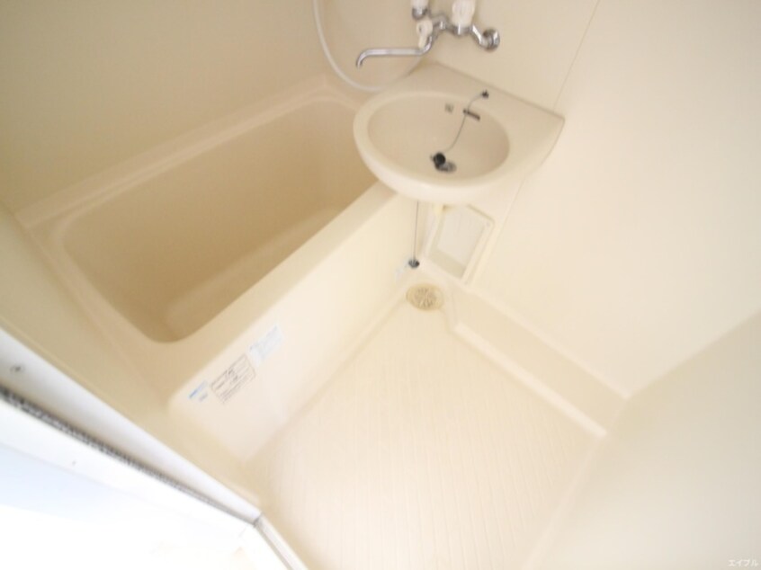 バス／シャワールーム等 カーサ幸