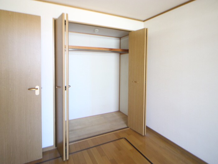 収納 ルネス２１