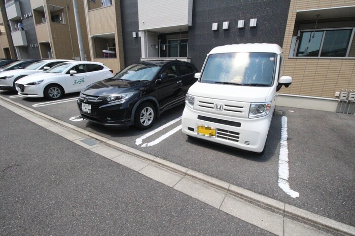 駐車場 メゾンドペルレ住村Ⅱ