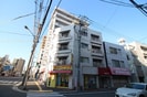 番匠ビルの外観