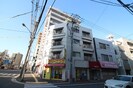 番匠ビルの外観