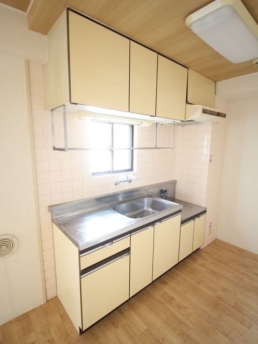 キッチン フェニックスハイツ２