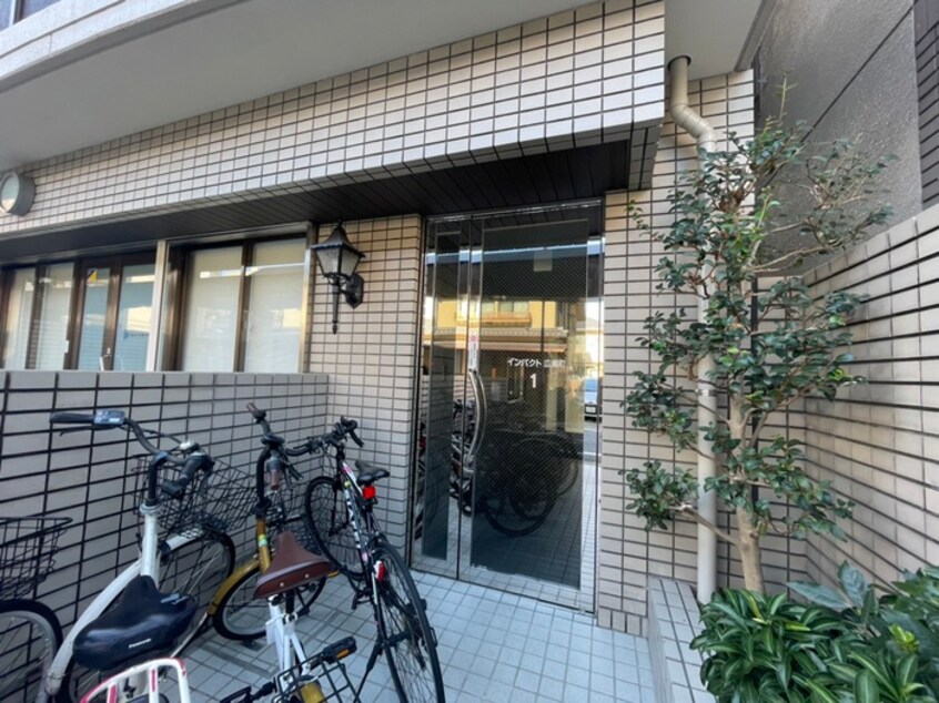 エントランス部分 インパクト広瀬１号棟