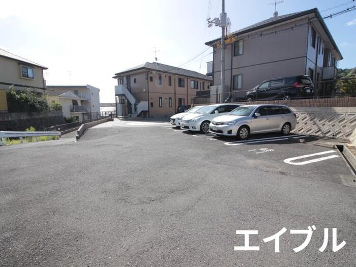 駐車場 パストラ－レD棟