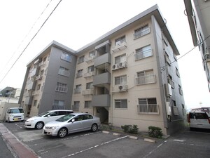 第３真屋ビル