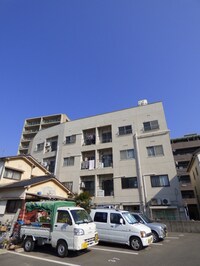Park Residence仁保