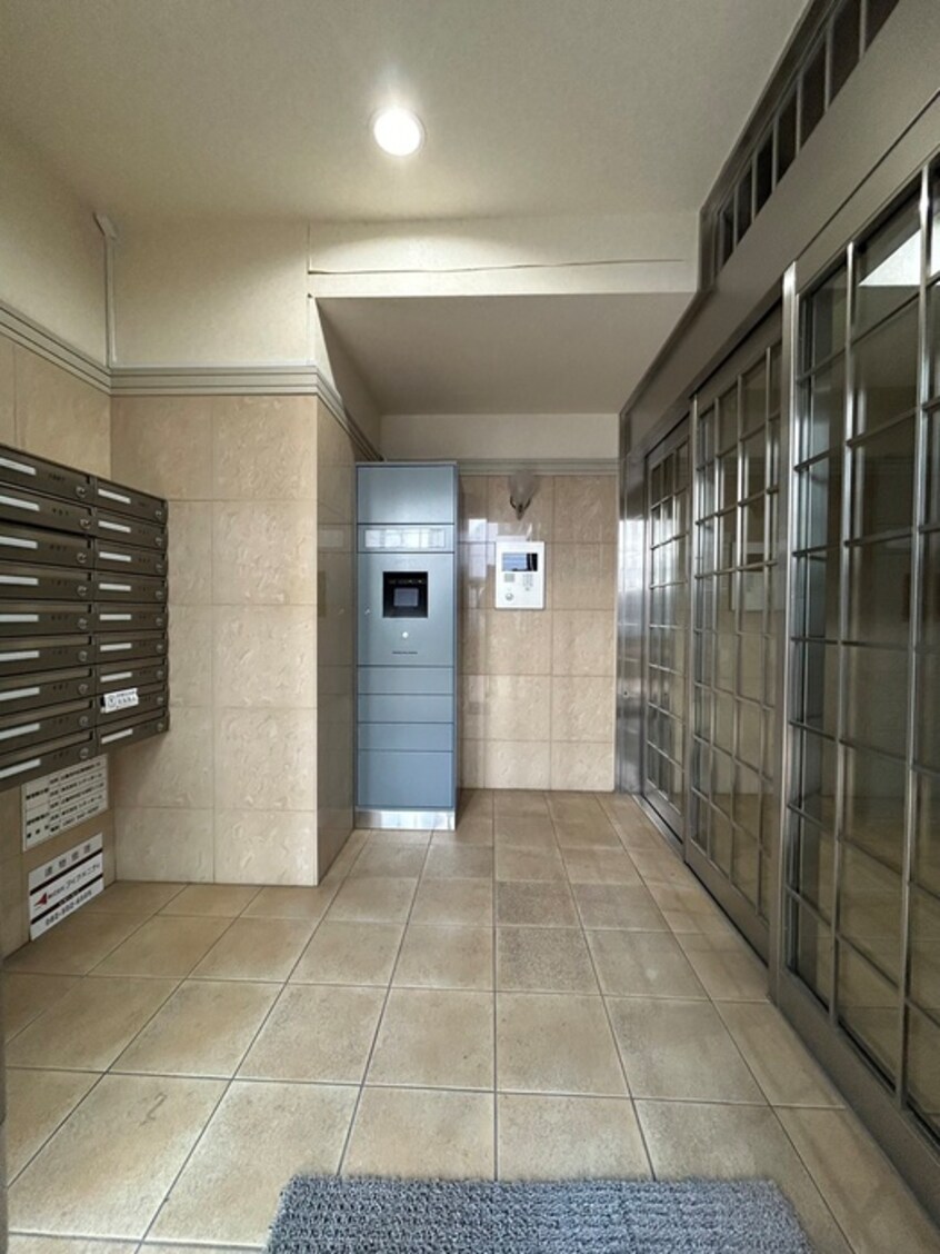 エントランス部分 第１７友建ビル