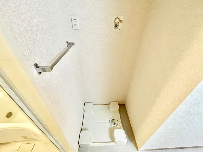 洗濯機置場 ルミナスコ－ト