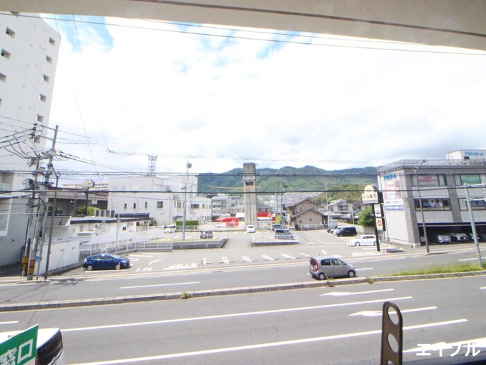 室内からの展望 シャルム川手