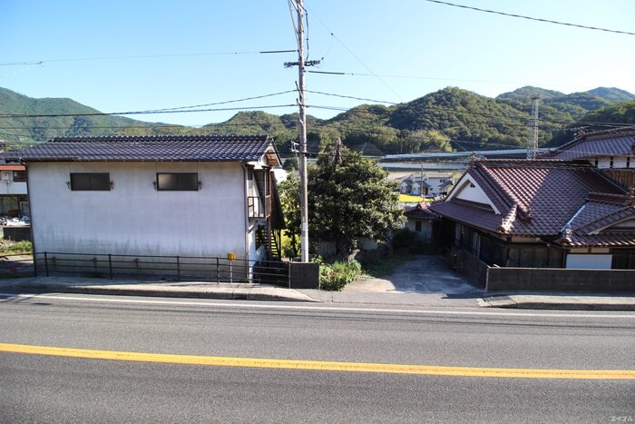 室内からの展望 セジュール上瀬野