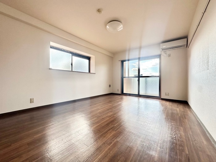 居室 グランヴェルジェ中須Ⅰ