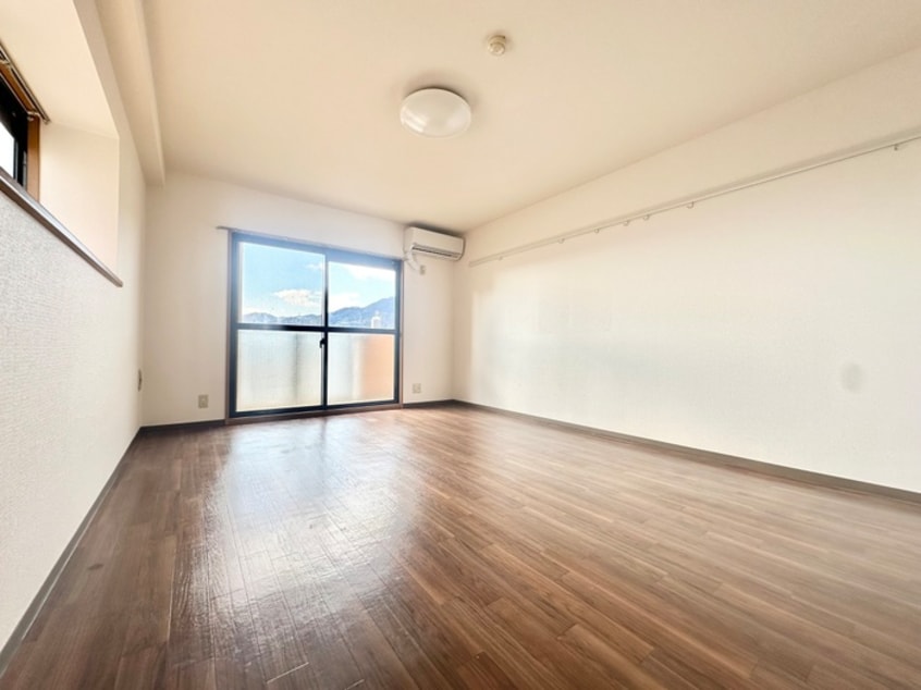 居室 グランヴェルジェ中須Ⅰ