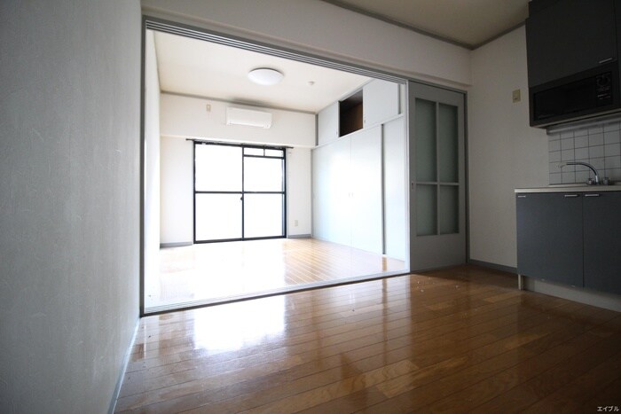 居室 フロール神原