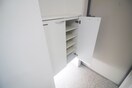 玄関 ルービンス宇品神田