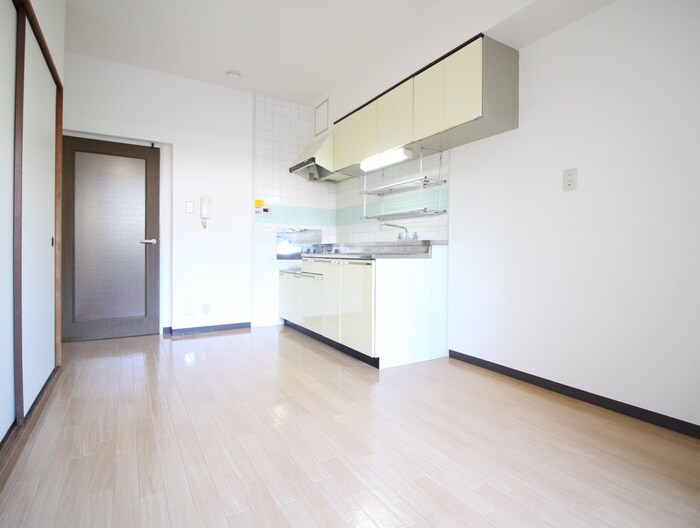 居室 第二角谷ハイム