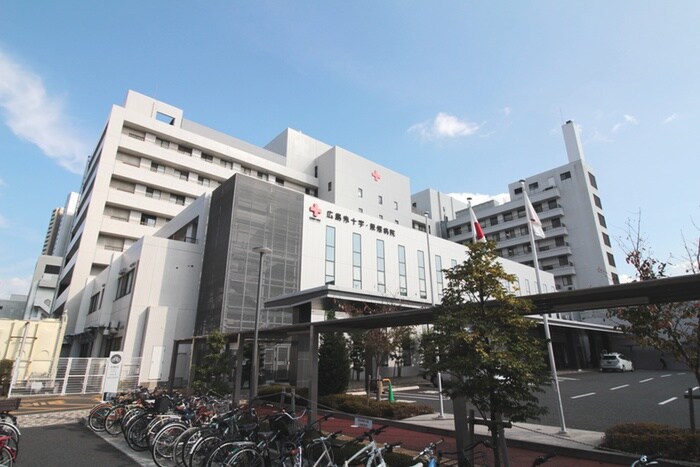 広島赤十字・原爆病院(病院)まで1100m Axis Bld