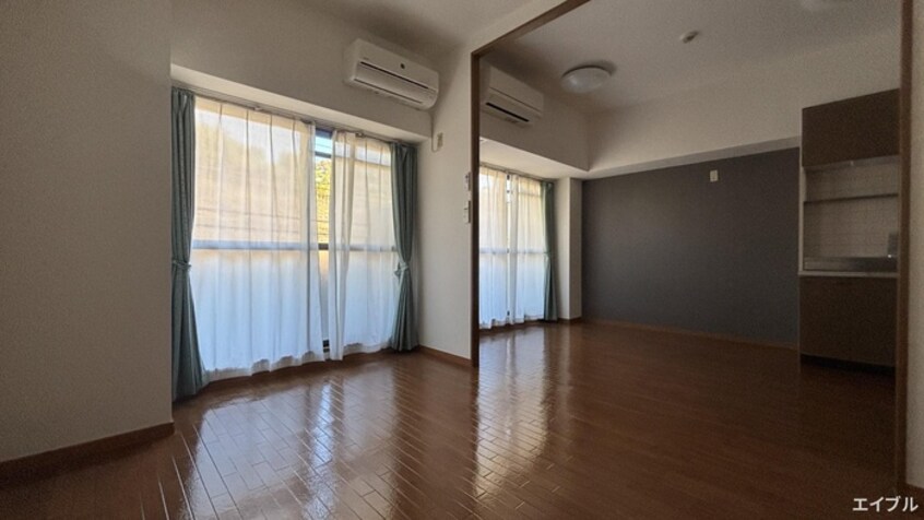 居室 ロイヤルビュー安芸