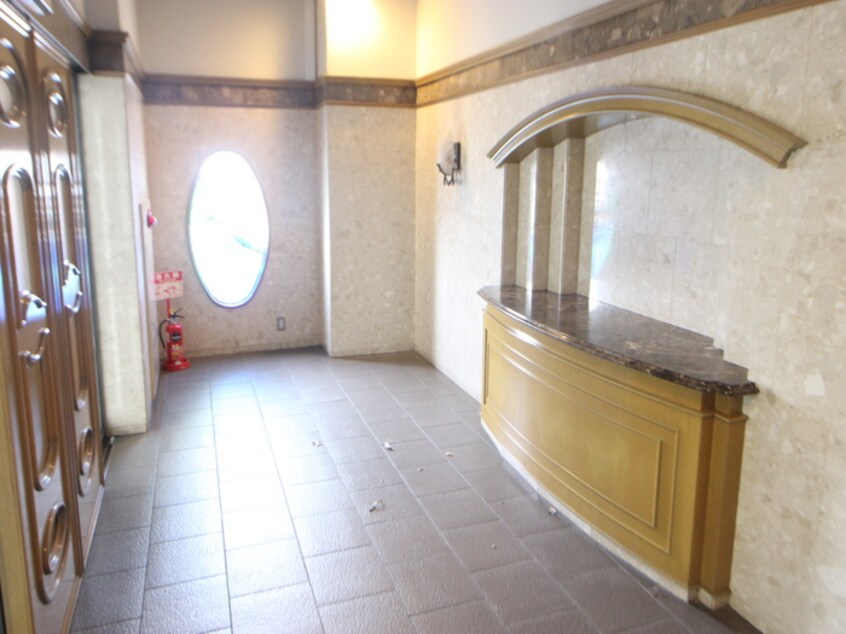 エントランス部分 グランビュー隅の浜（404）