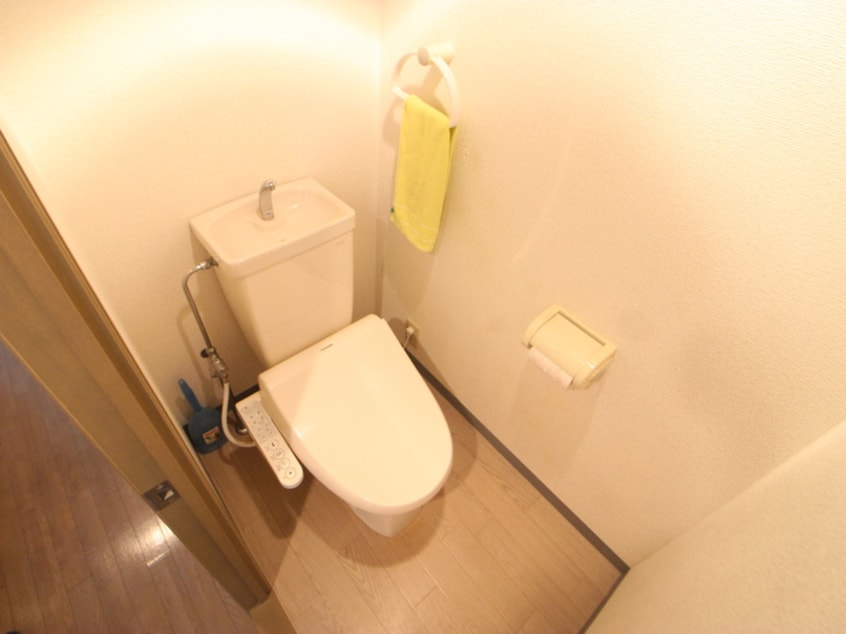 トイレ グランビュー隅の浜（404）