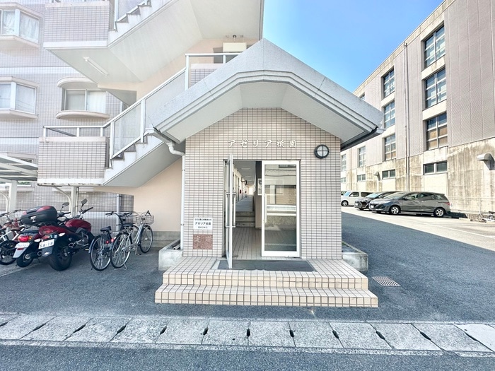 エントランス部分 アゼリア祗園