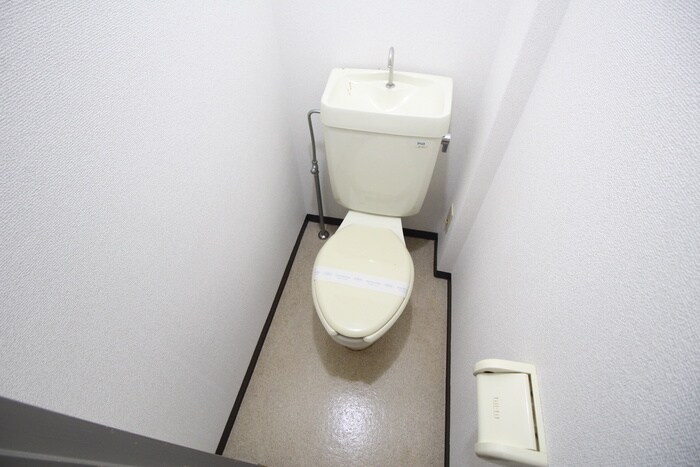 トイレ メゾン山嘉