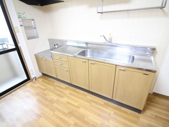 キッチン セジュール尾首Ａ