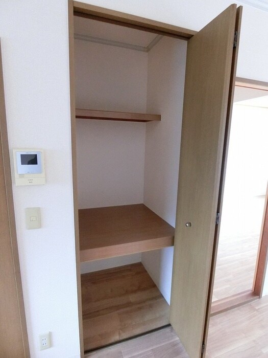 収納 セジュール尾首Ｂ
