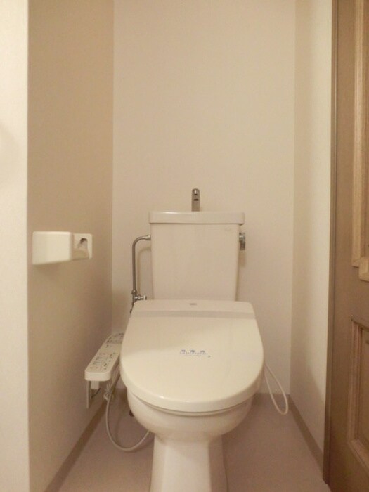 トイレ モア・マリオ平和公園