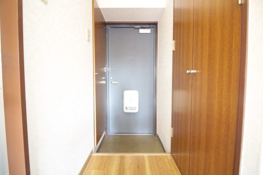 玄関 益井ビル