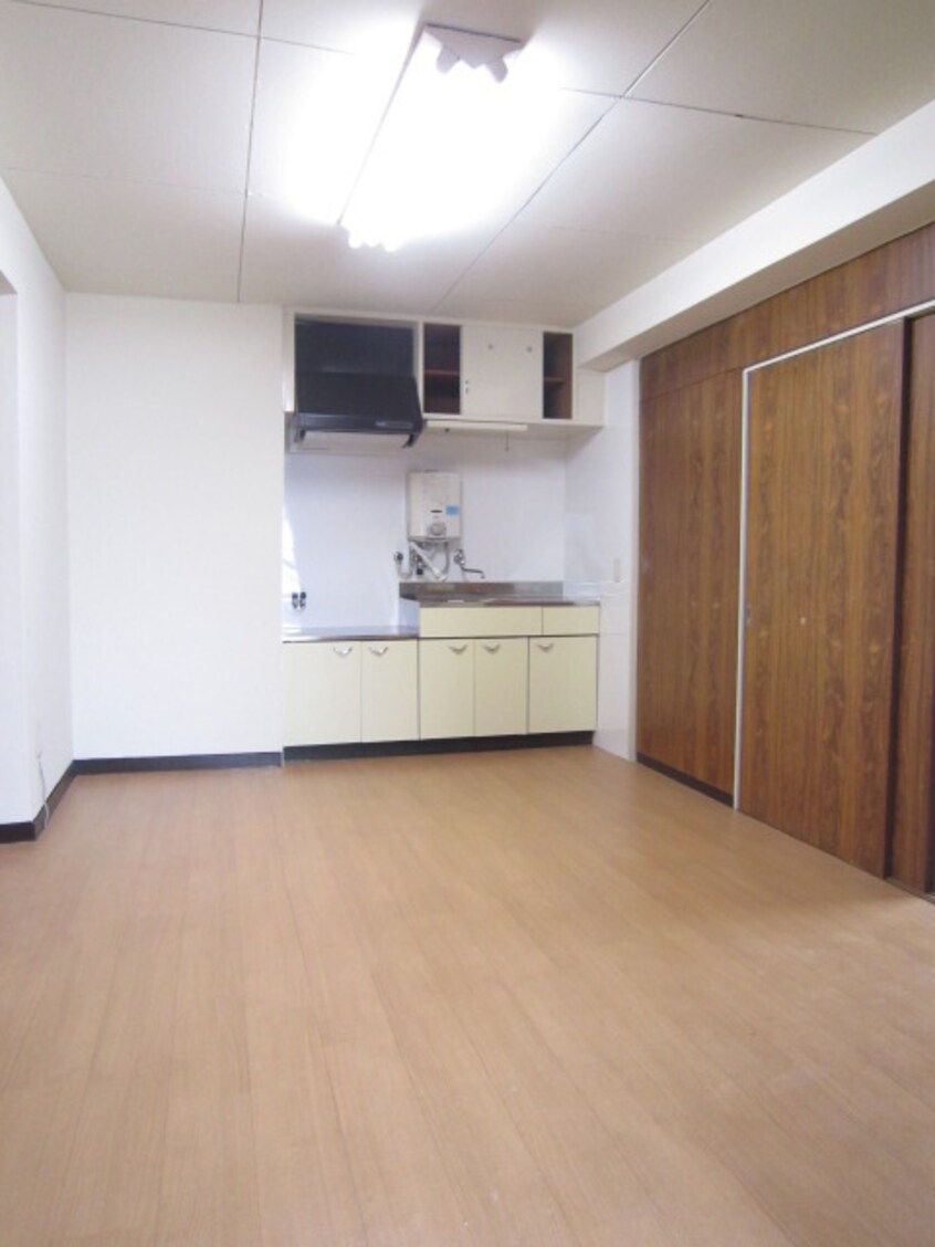居室 新洋社ビル