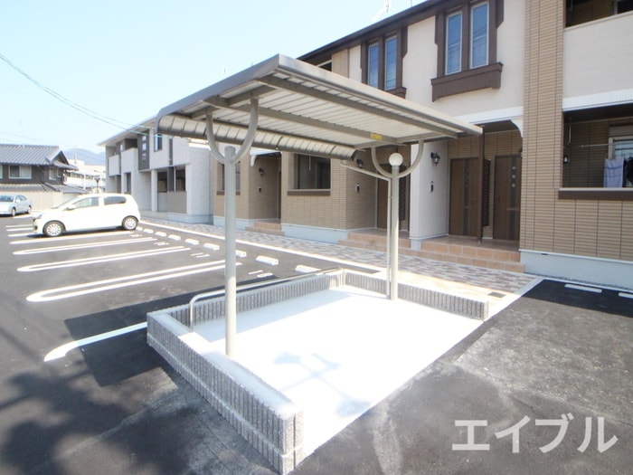 駐輪場 グロース　ブルーメ　B