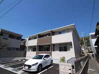 コモド・カサ・ミラ