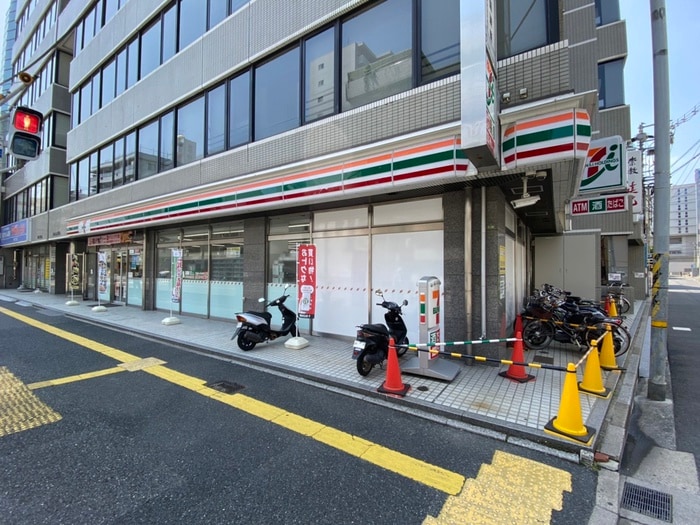 セブンイレブン(コンビニ)まで150m 第三好木マンション