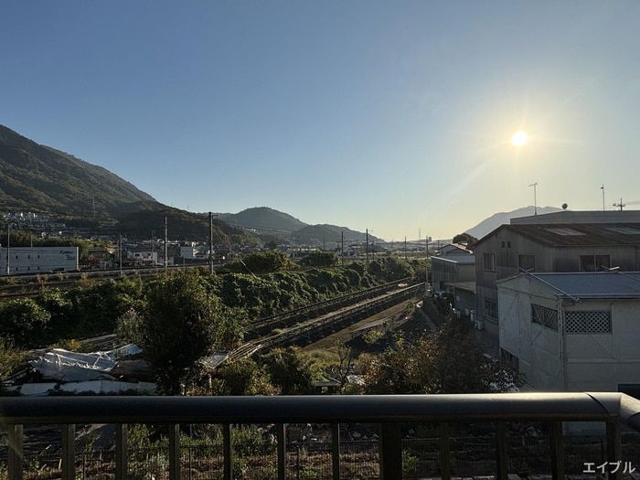 室内からの展望 カレッジハイツＦ