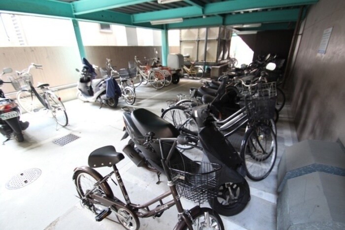 駐輪場 COMFORT AKEBONO