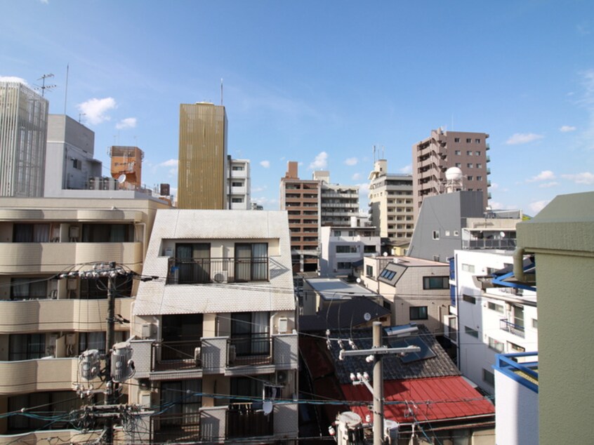 室内からの展望 中島ビル