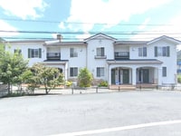 グレンツェン弐番館