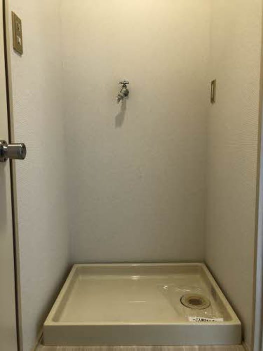 洗濯機置場 カルチェ佐川